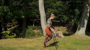 Tiiger 7-17 Sock Sprain - Do you like my outfit? - 15 min