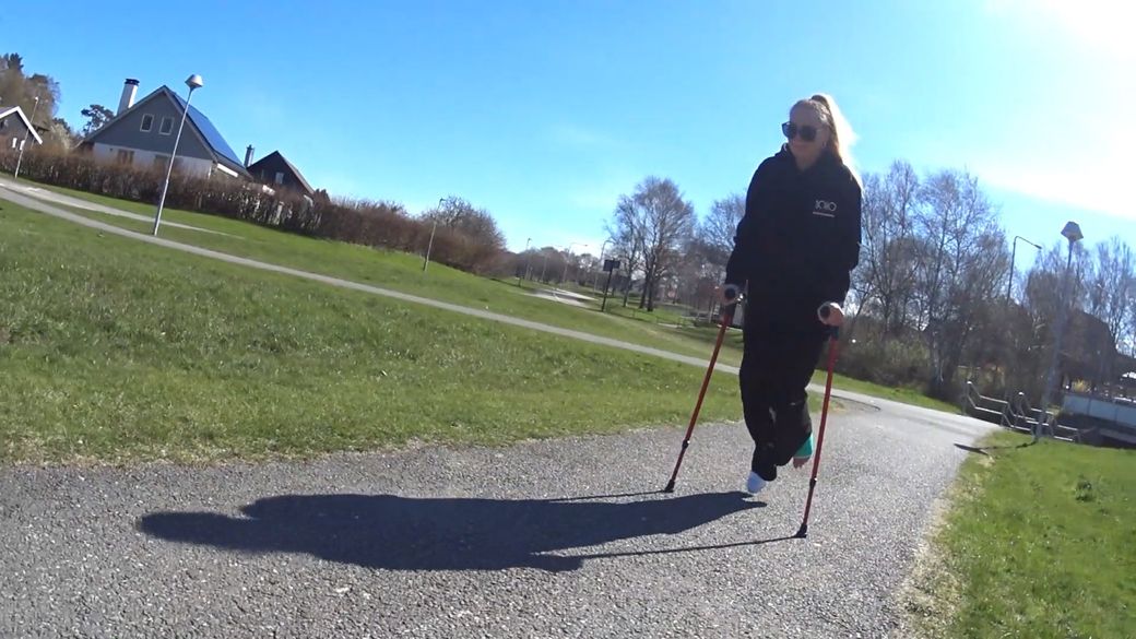 Castelina 4 SLC - I think it is fun to have a cast - 10 min