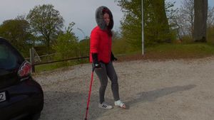 Lucy 2305-3 Term SLC - I show my toes even if it is cold outside - 13 min