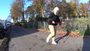 Nathalia 44 SLC - In the sun I don't need a sock over my SLC - 10 min