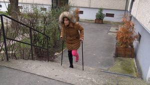 Bree 1803-3 LLC -Up the steps and out to the car - 16 min
