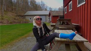 Polki 8 SLC - Belive it or not but i think it´s fun to have a cast - 10 min