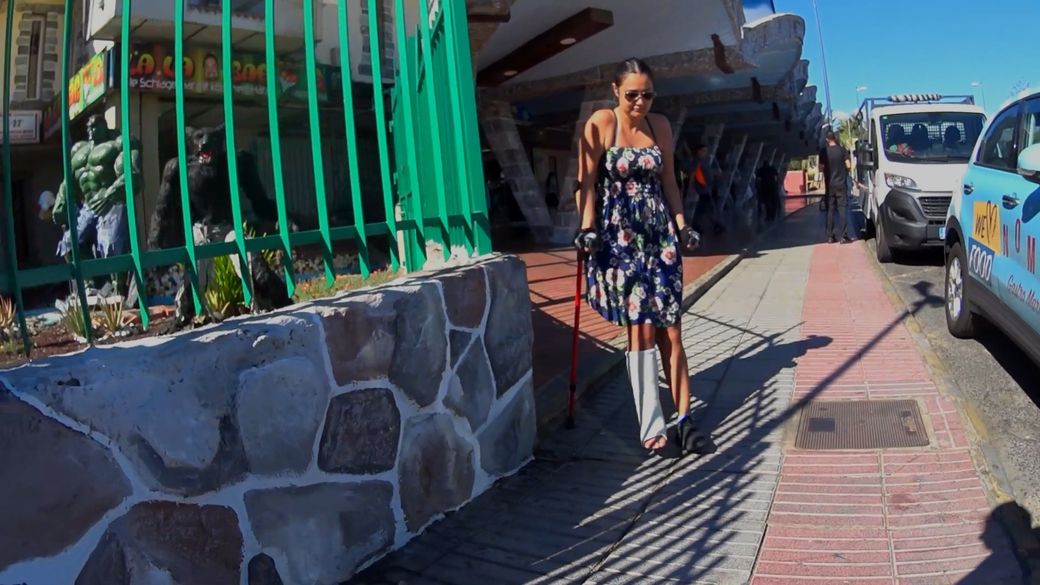 Elisabeth 125 SLC - Tax free shopping is fun -10 min