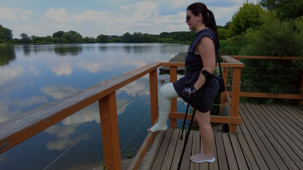 Timmi 2406-1 LLC - The car is driving sp fast - 11 min