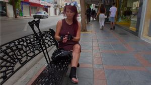 Norina 2310-3 Brace Spain - This shop is not fun to crutch in - 11 min