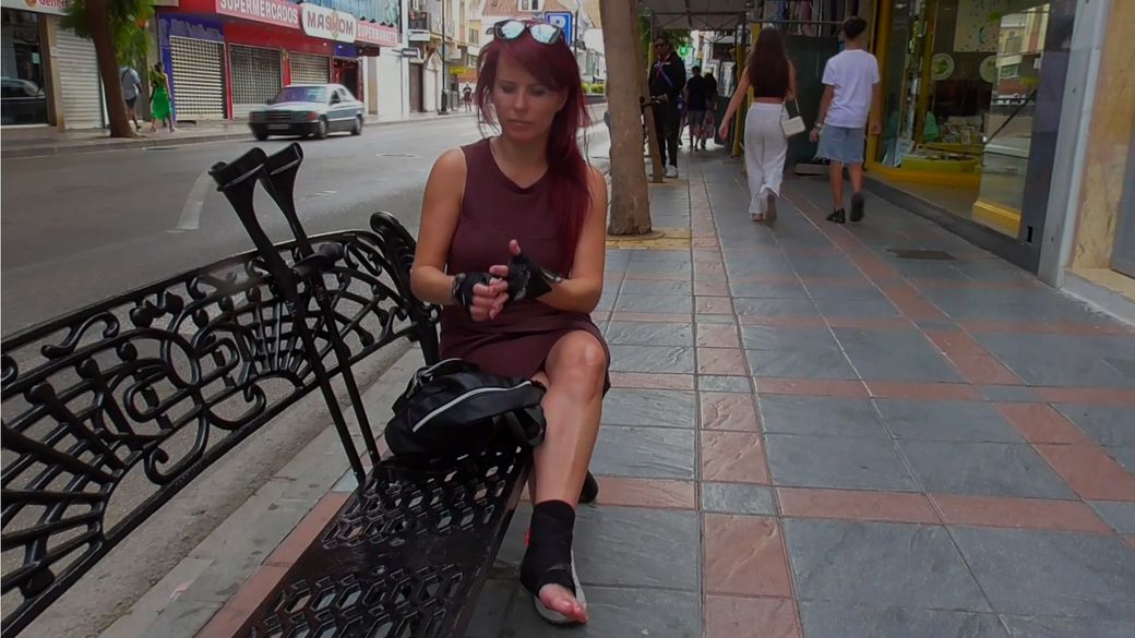 Norina 2310-3 Brace Spain - This shop is not fun to crutch in - 11 min