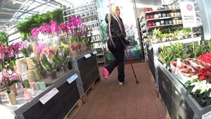 Pixi 6 SLC - For me how loves flower this is heaven - 12 min
