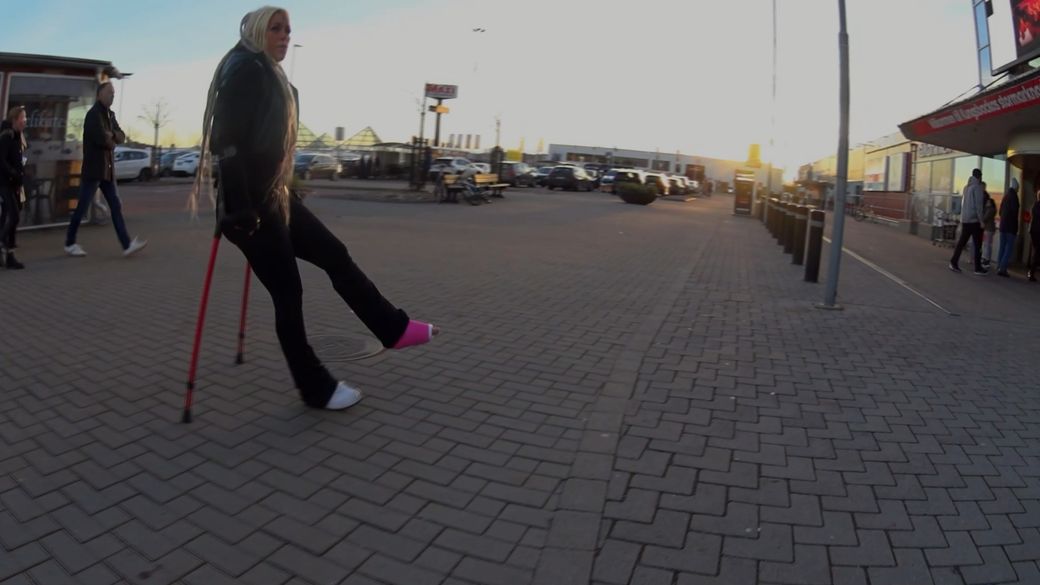 Pixi 10 SLC - I´m happy that you help me shopping today! - 12 min