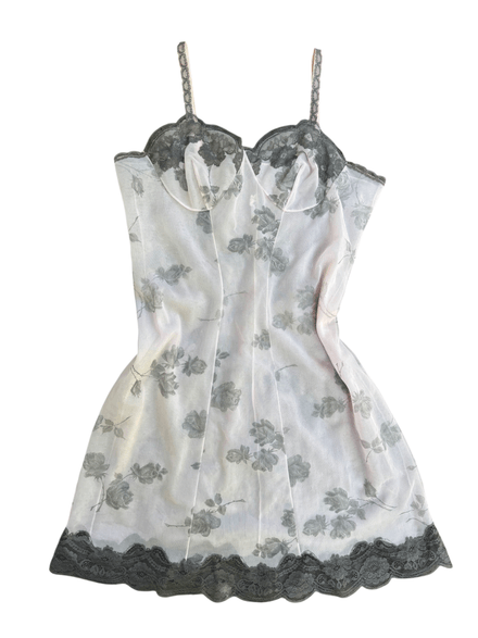 Nuisette rose pale transparente 