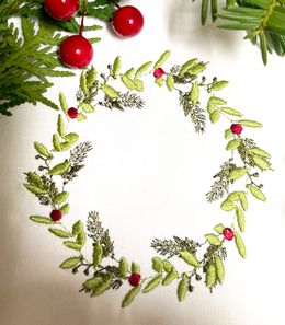 Wintergreen Wreath in 3 Sizes