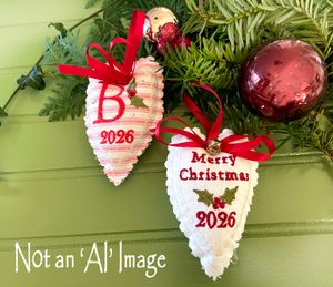 Shabby Tree Hearts 4