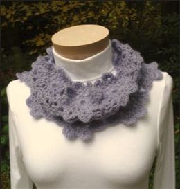 Motif Cowl