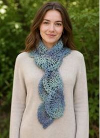 Cascading Pineapples Scarf - PA-301