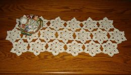 Snow Crystals Table Runner - PH-602