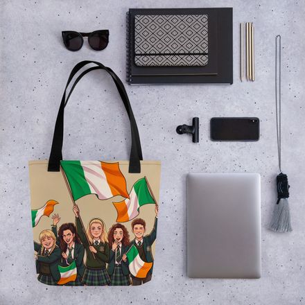 "The Wee Five" Artistic Tote: Derry Spirit All-Over Print Bag